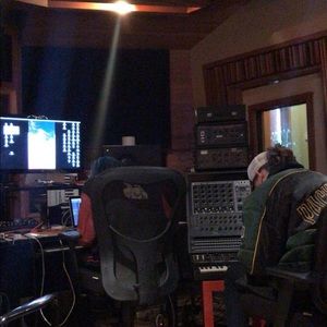 Meet your Posher, Hudson